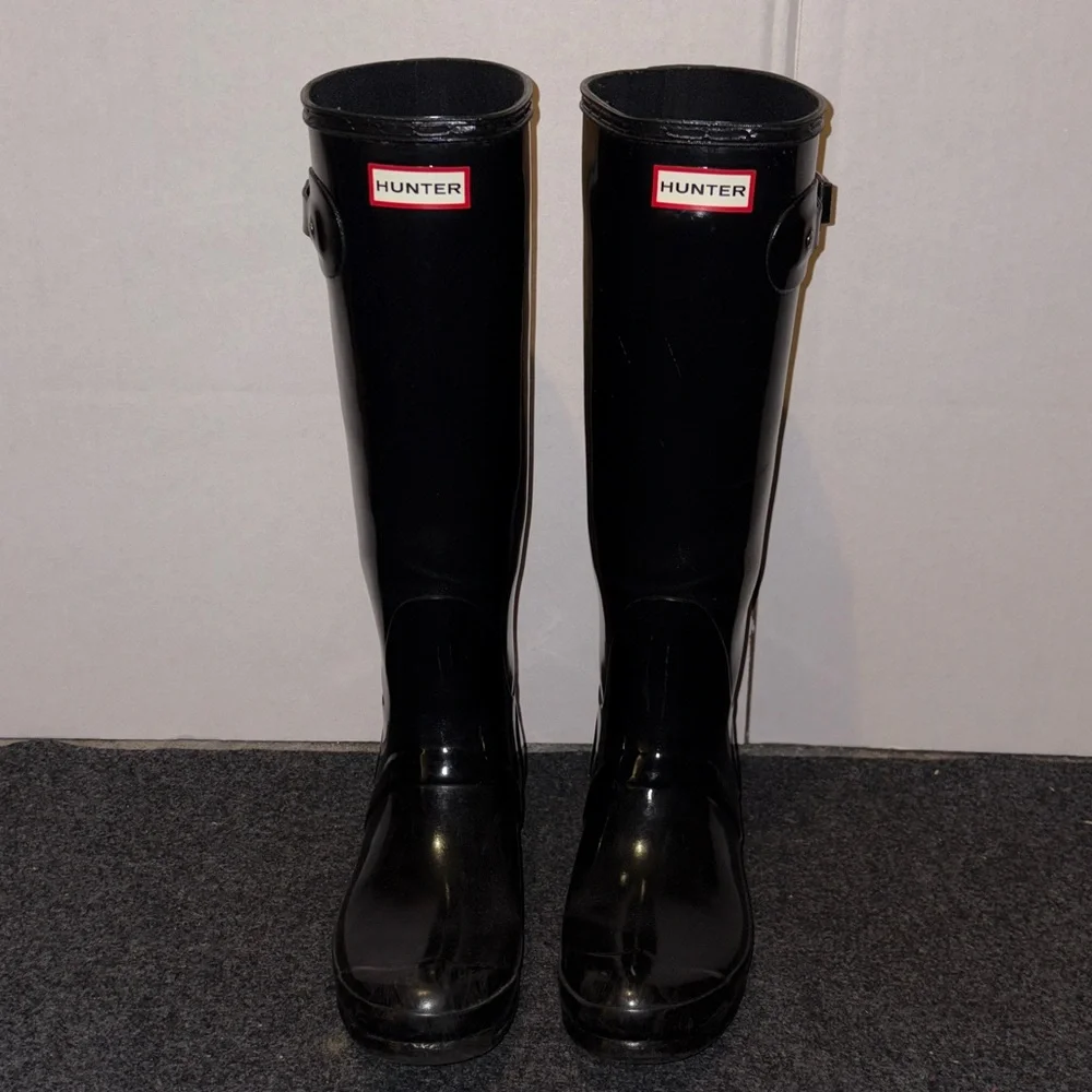 Hunter Women's Glossy Black Tall Rain Boots - Picture 2 of 5